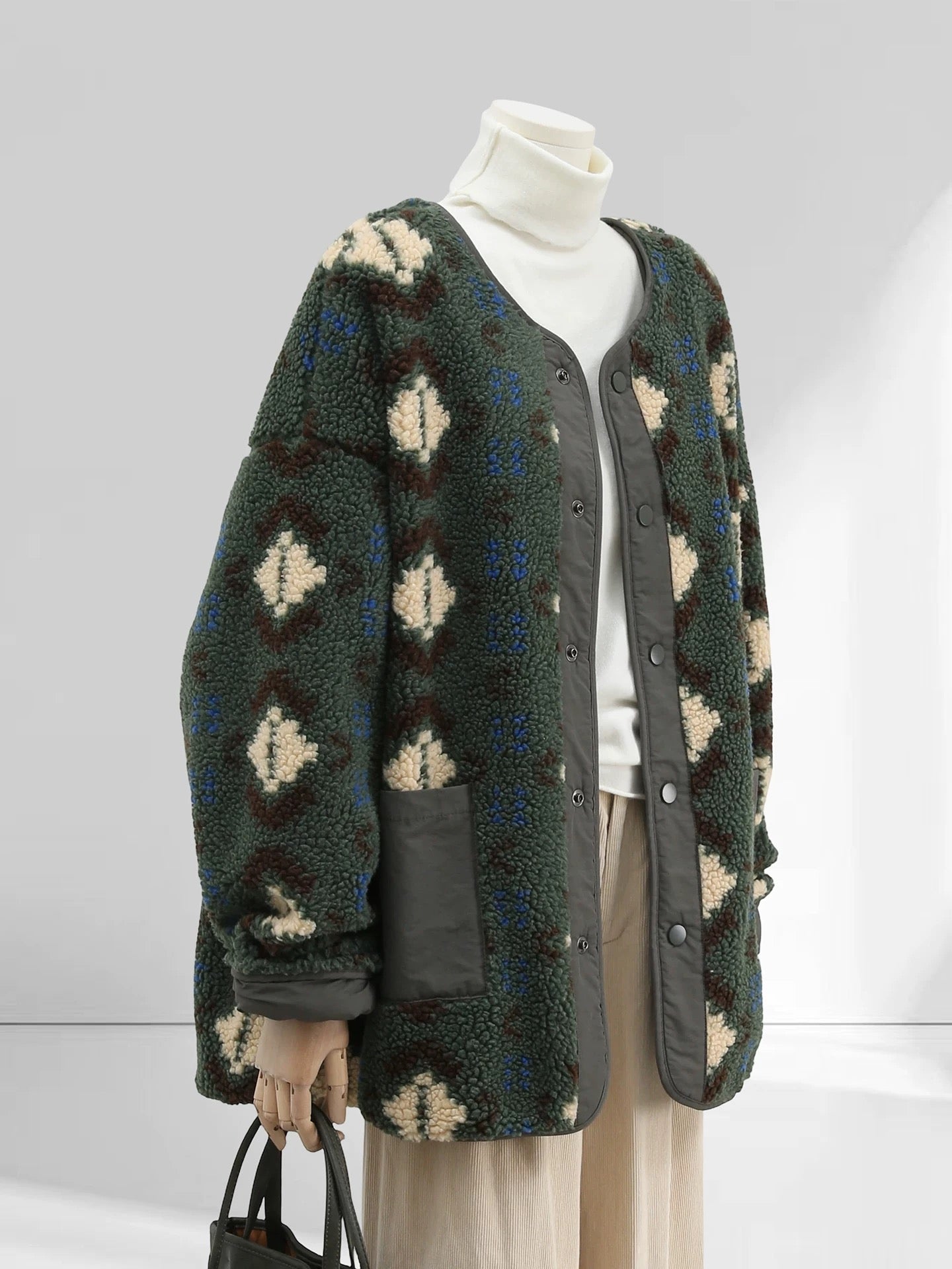 H1707 Lambswool Coat