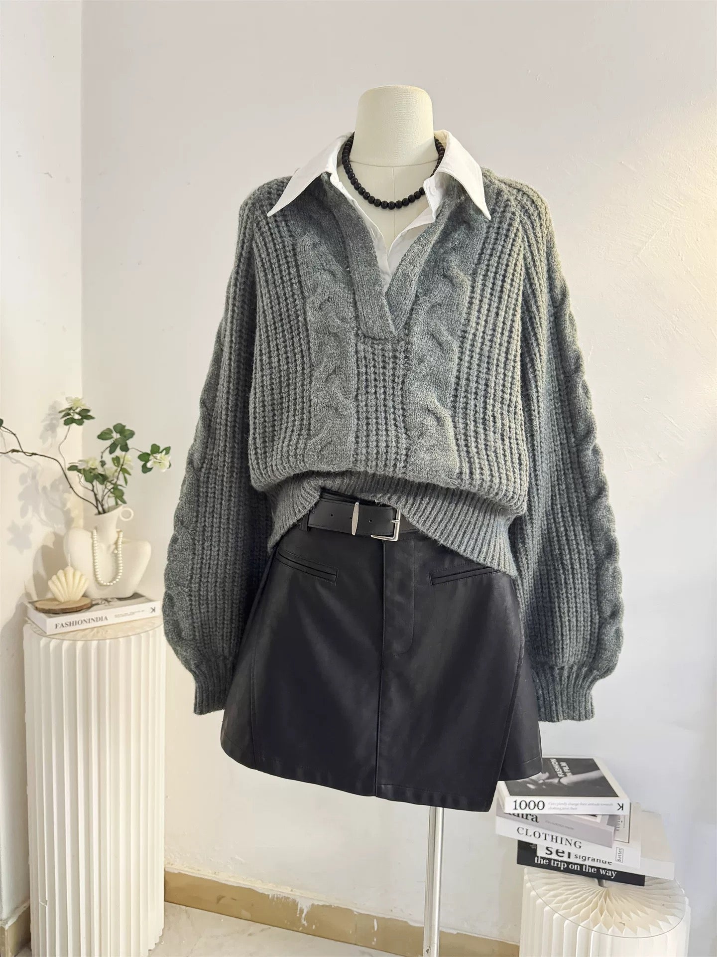 H2038 Women's Sweater