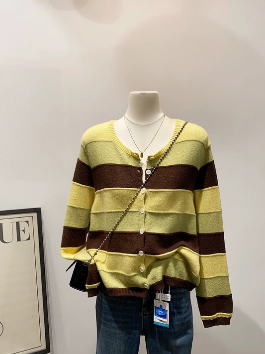 H2097 Women's Sweater