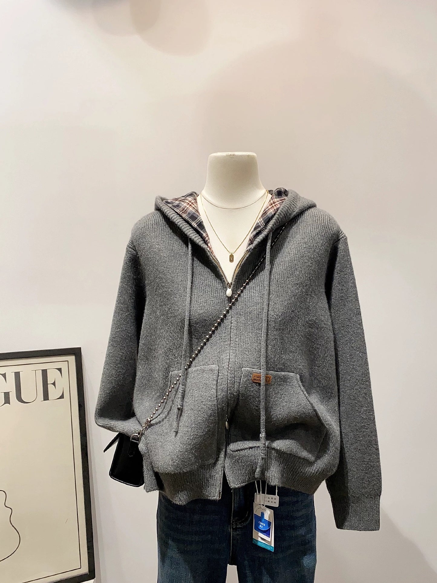 H2540 Women's Sweater