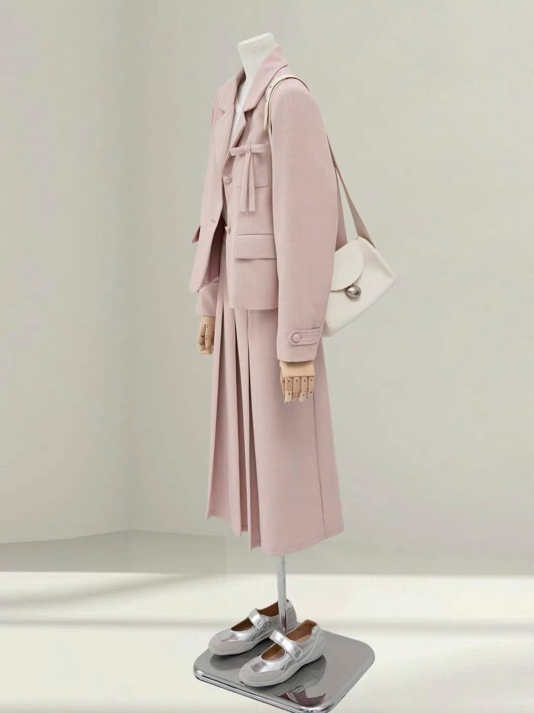 H5841 Women's Outerwear