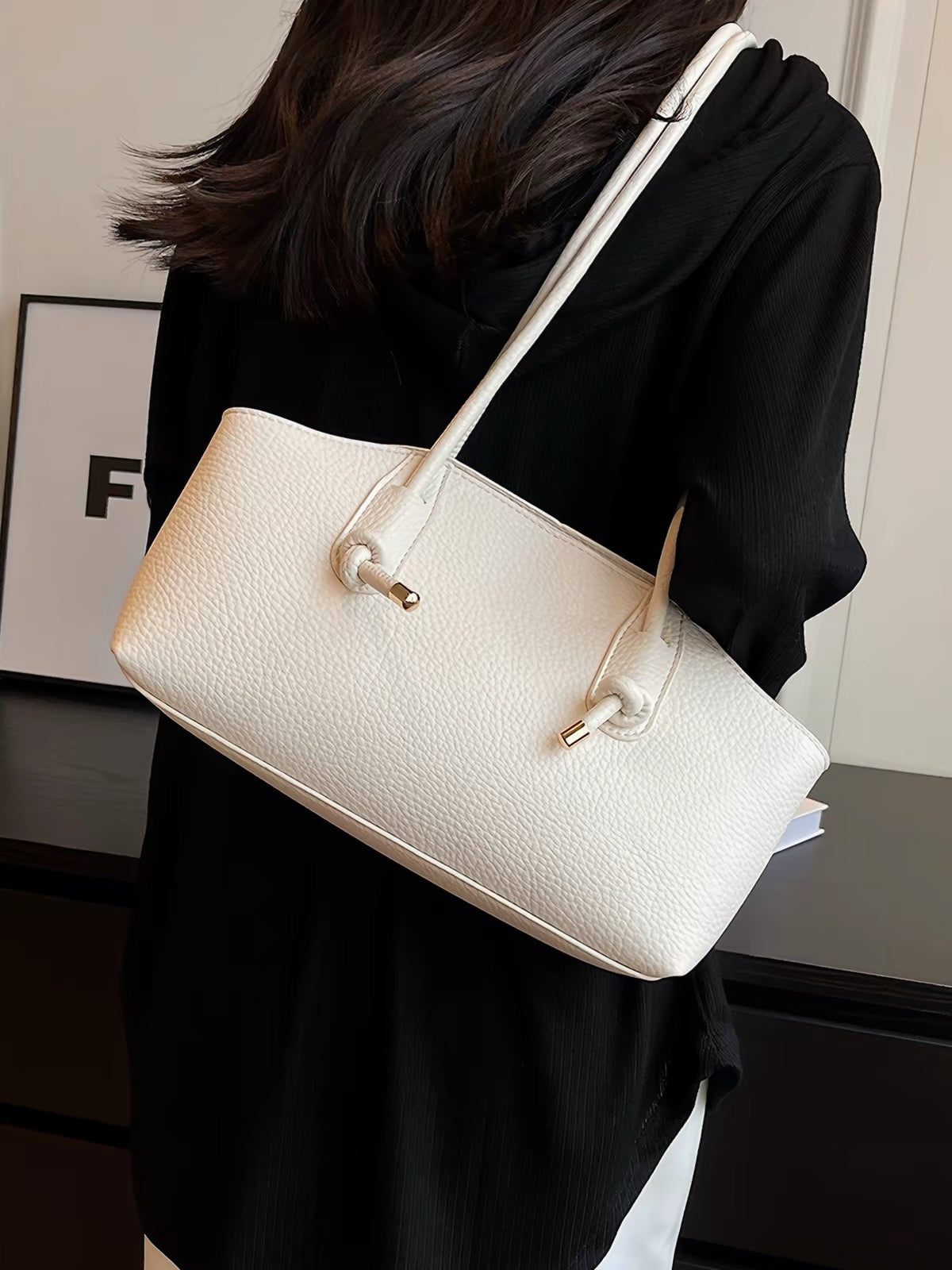 H6424 Women's lambskin handbag