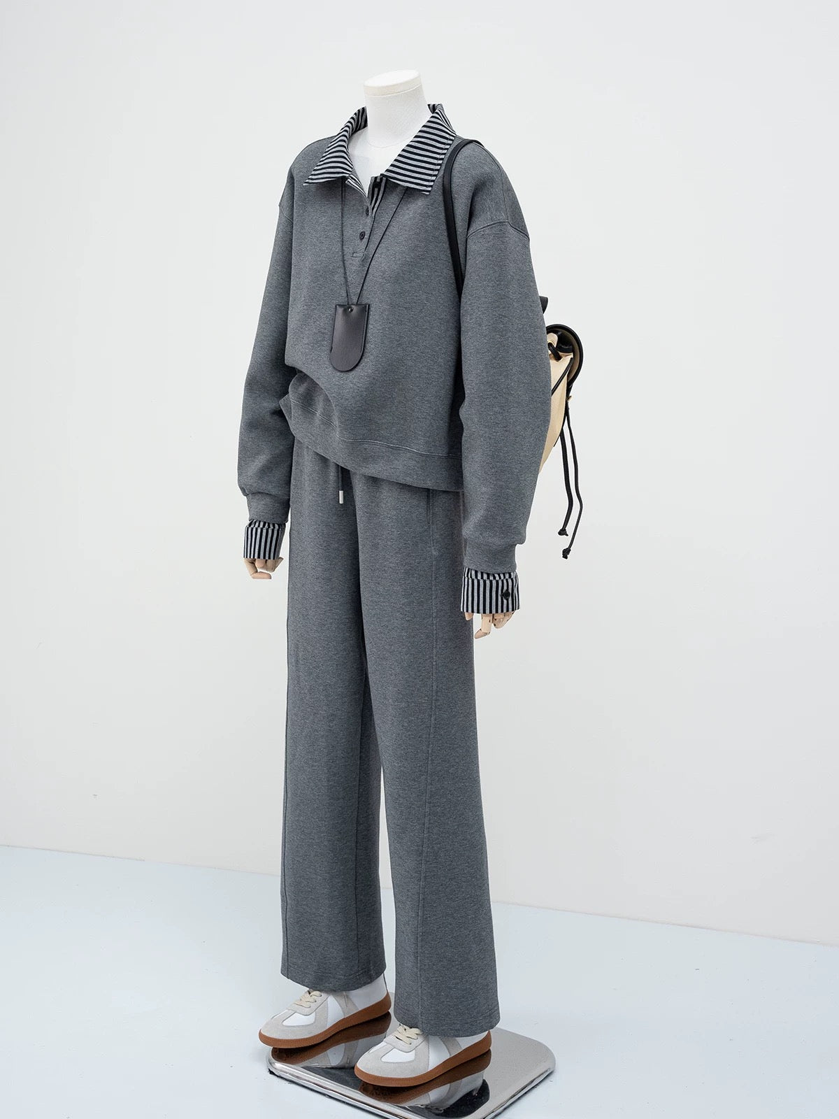 H1575 Women's Casual Suit