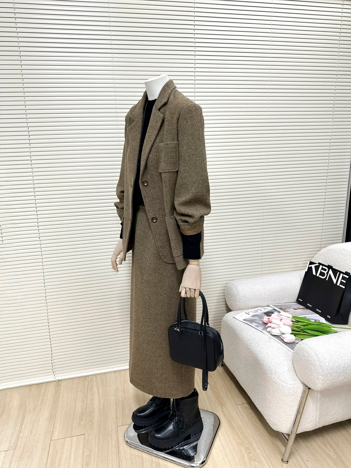 H1577 Women's Suit Set