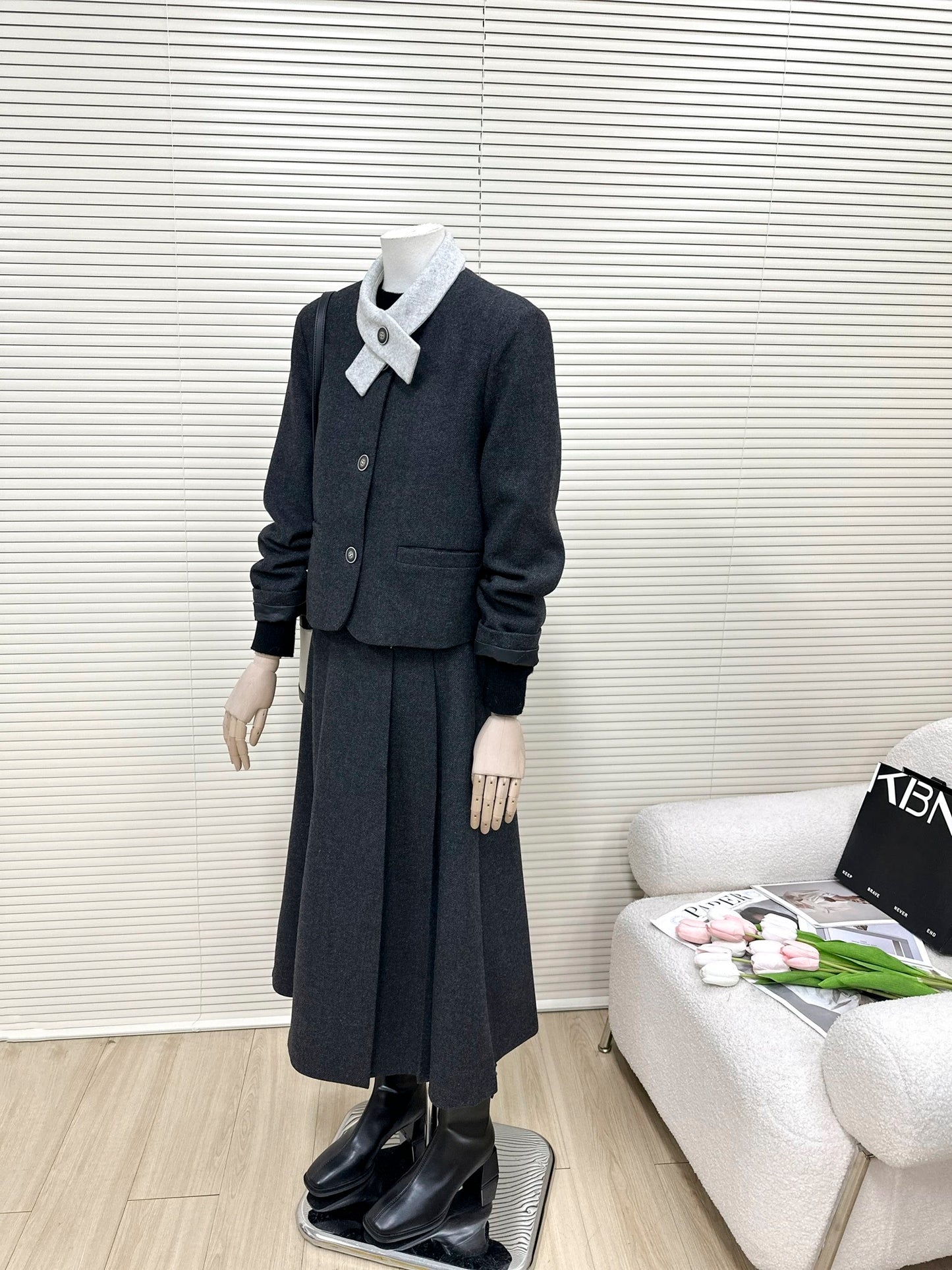 H1594 Women's Casual Suit