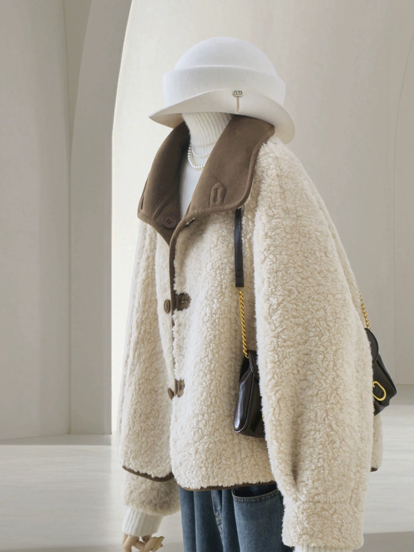 H1789 Lambswool Coat