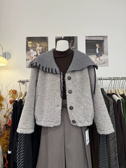 H1958 Lambswool Coat