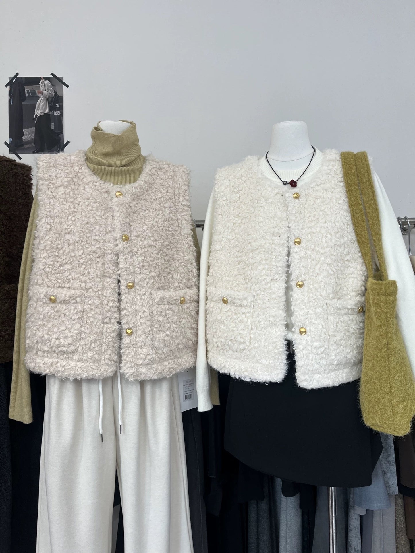 H1989 Lambswool Vest