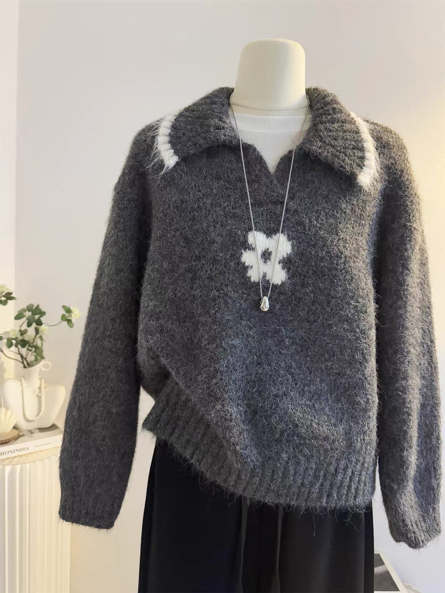 H2467 Wool Sweater