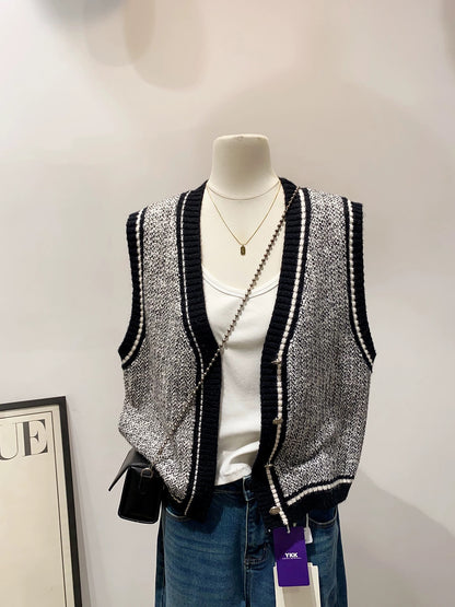 H2093 Sweater Vest