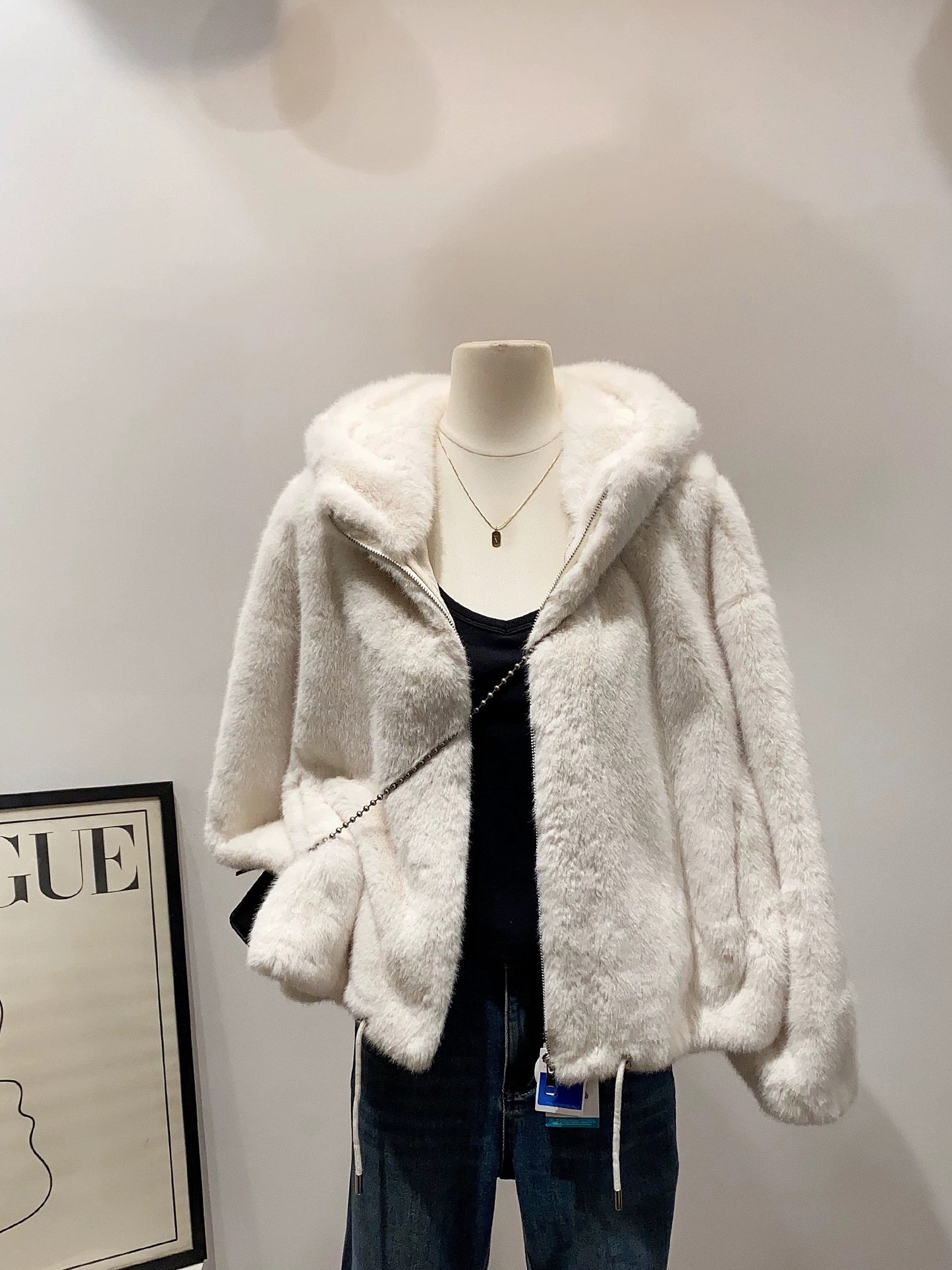H2587 Lambswool Coat