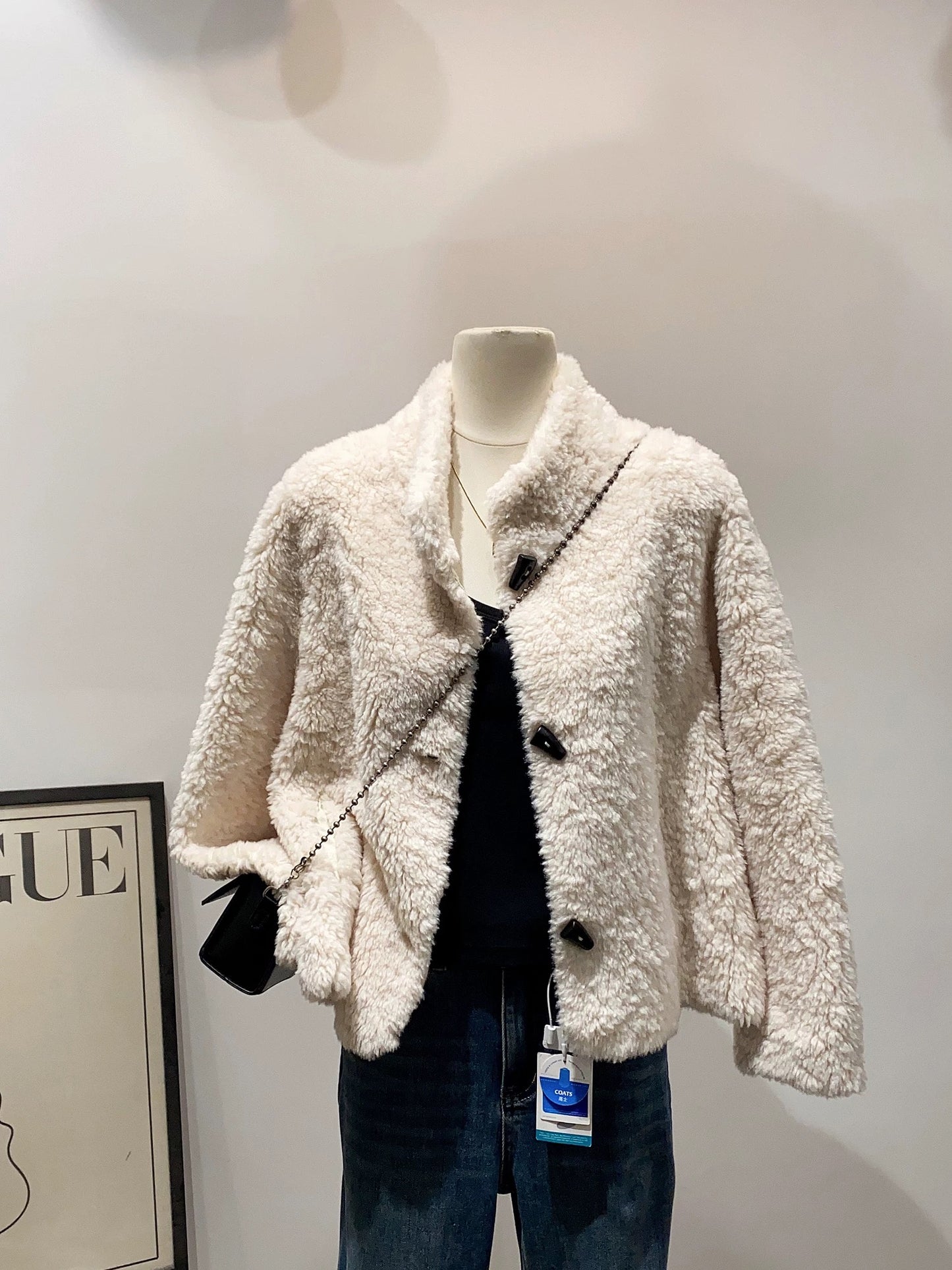 H2213 Lambswool Coat