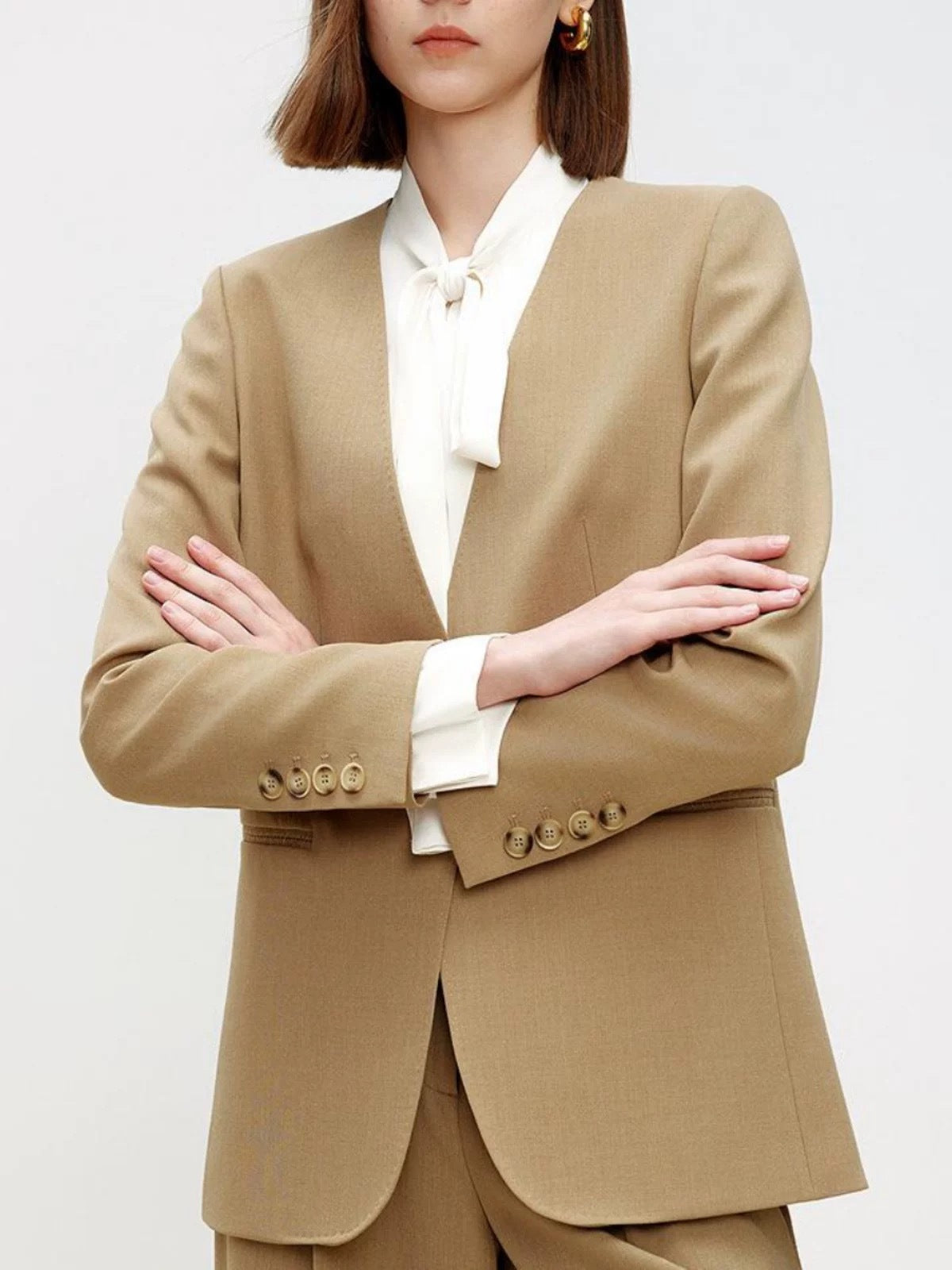 H3830 Women's suit
