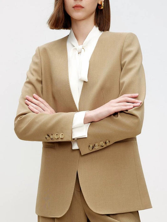 H3830 Women's suit