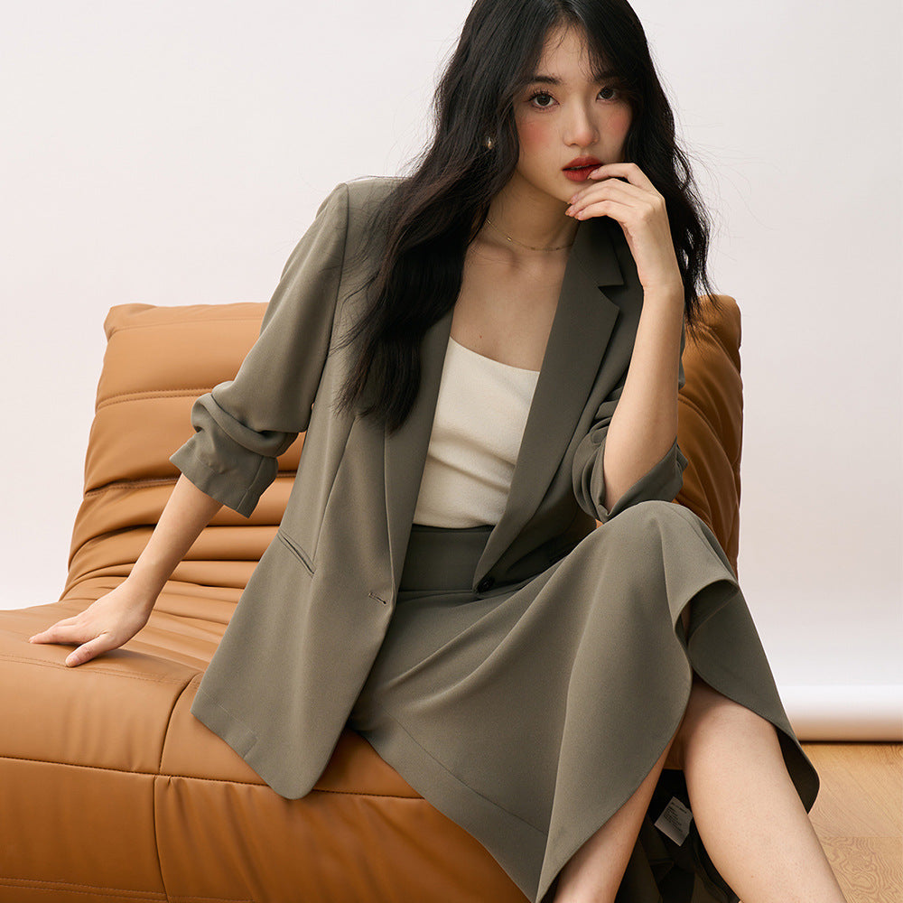 H3818 Women's suit