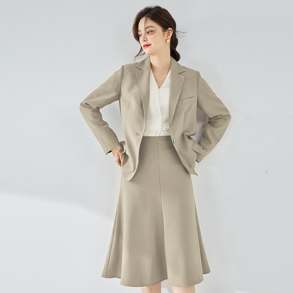 H3827 Women's suit