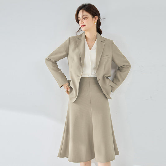 H3827 Women's suit