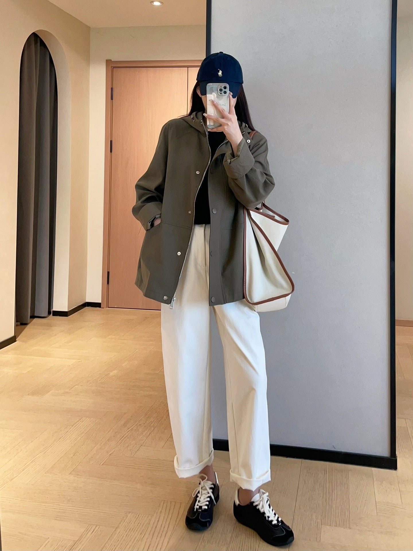 H3953 Women's trench coat