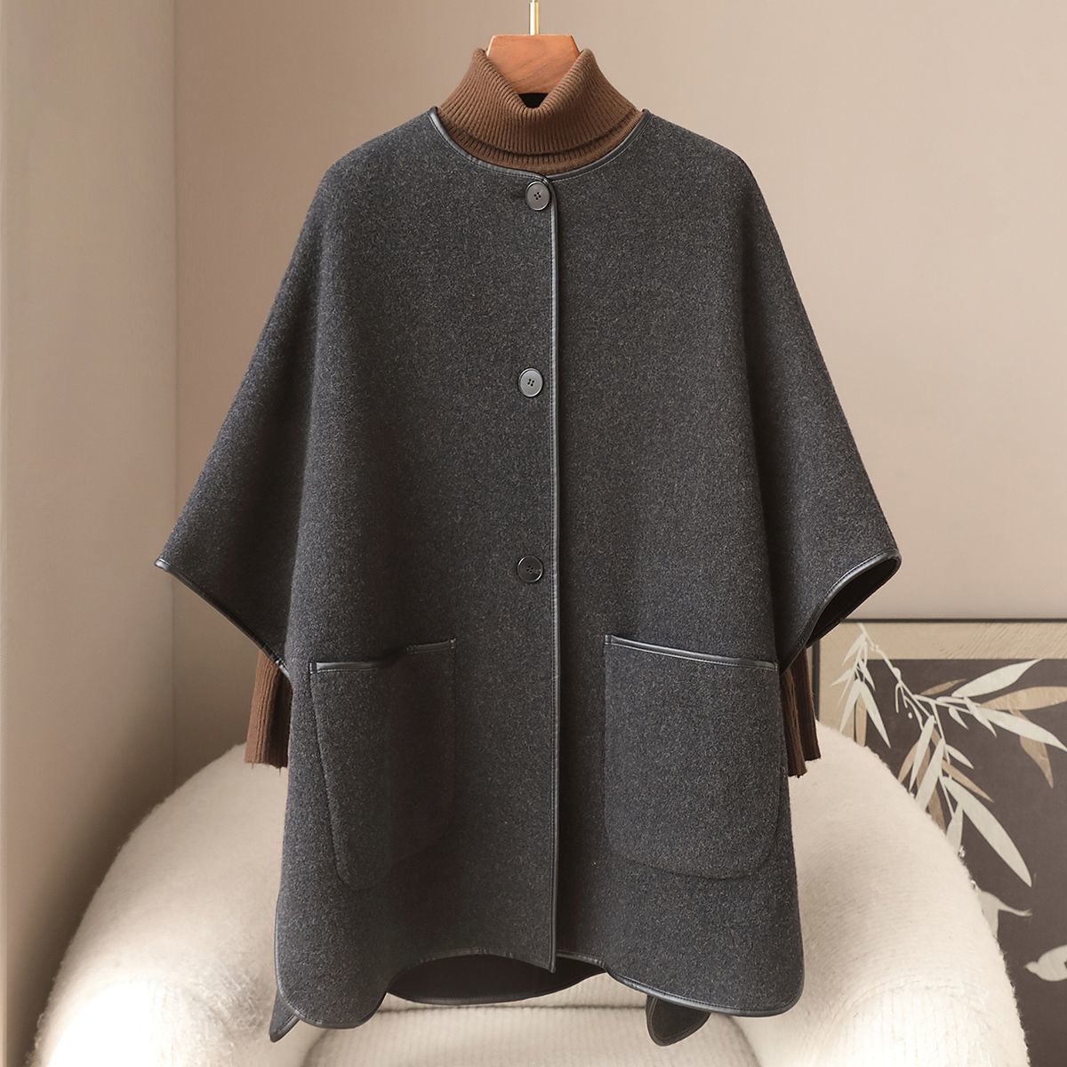 H4389 cashmere coat