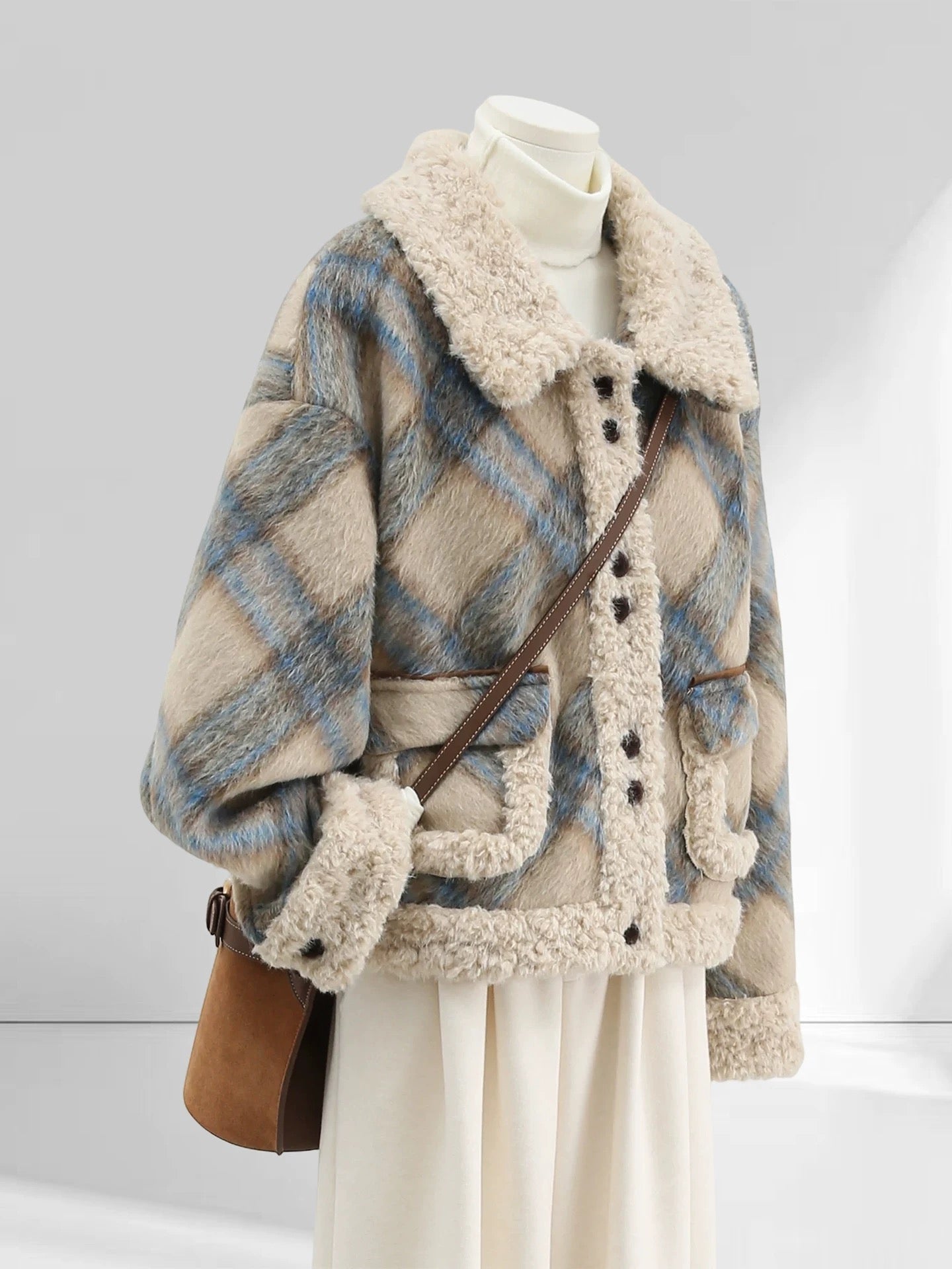 H2276 Lambswool Coat