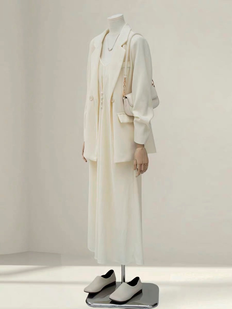 H4964 Women's Suit