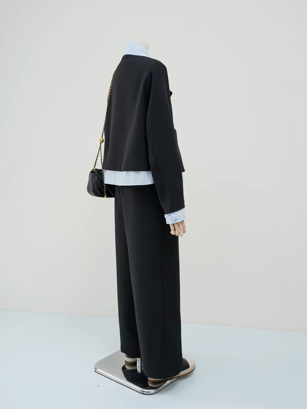 H5826 Women's Outerwear